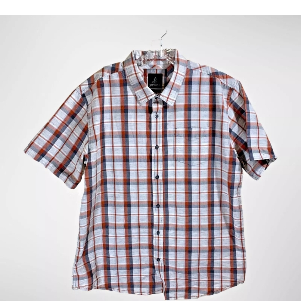 MEN'S PRANA SHORT SLEEVE BUTTON DOWN SHIRT PLAID. ORGANIC HENNA COTTON M1TAMR116